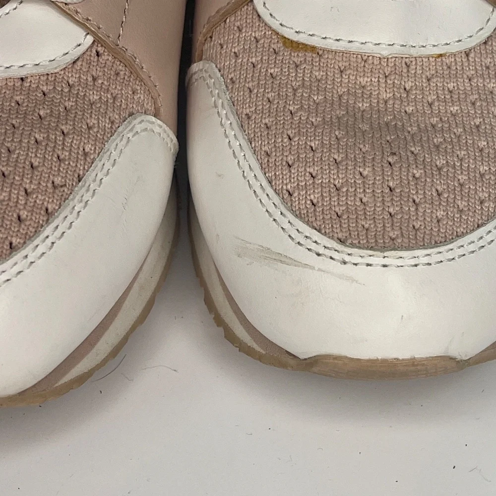 Women’s Michael Kors Size 6 Pink Tennis Shoes with Gold Accents - Picture 8 of 8